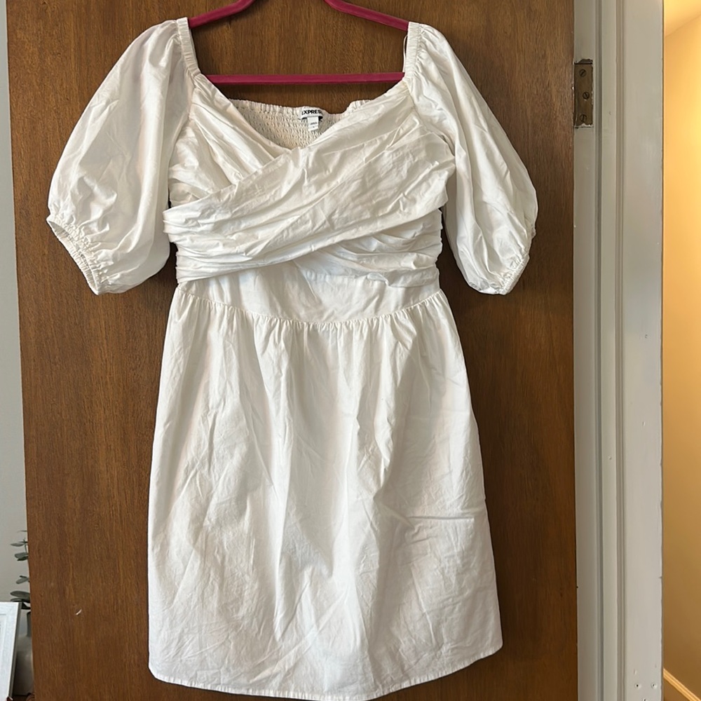 Express white poplin puff sleeve dress